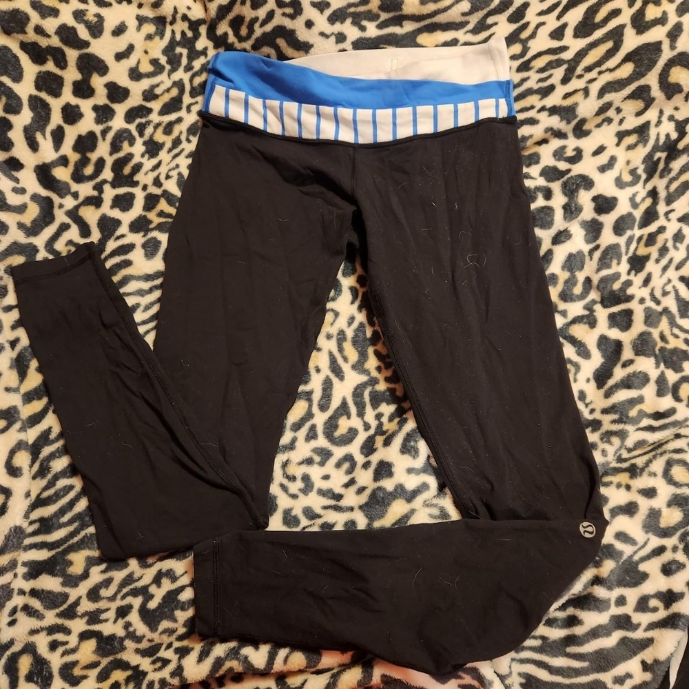 2000s Lululemon tights
